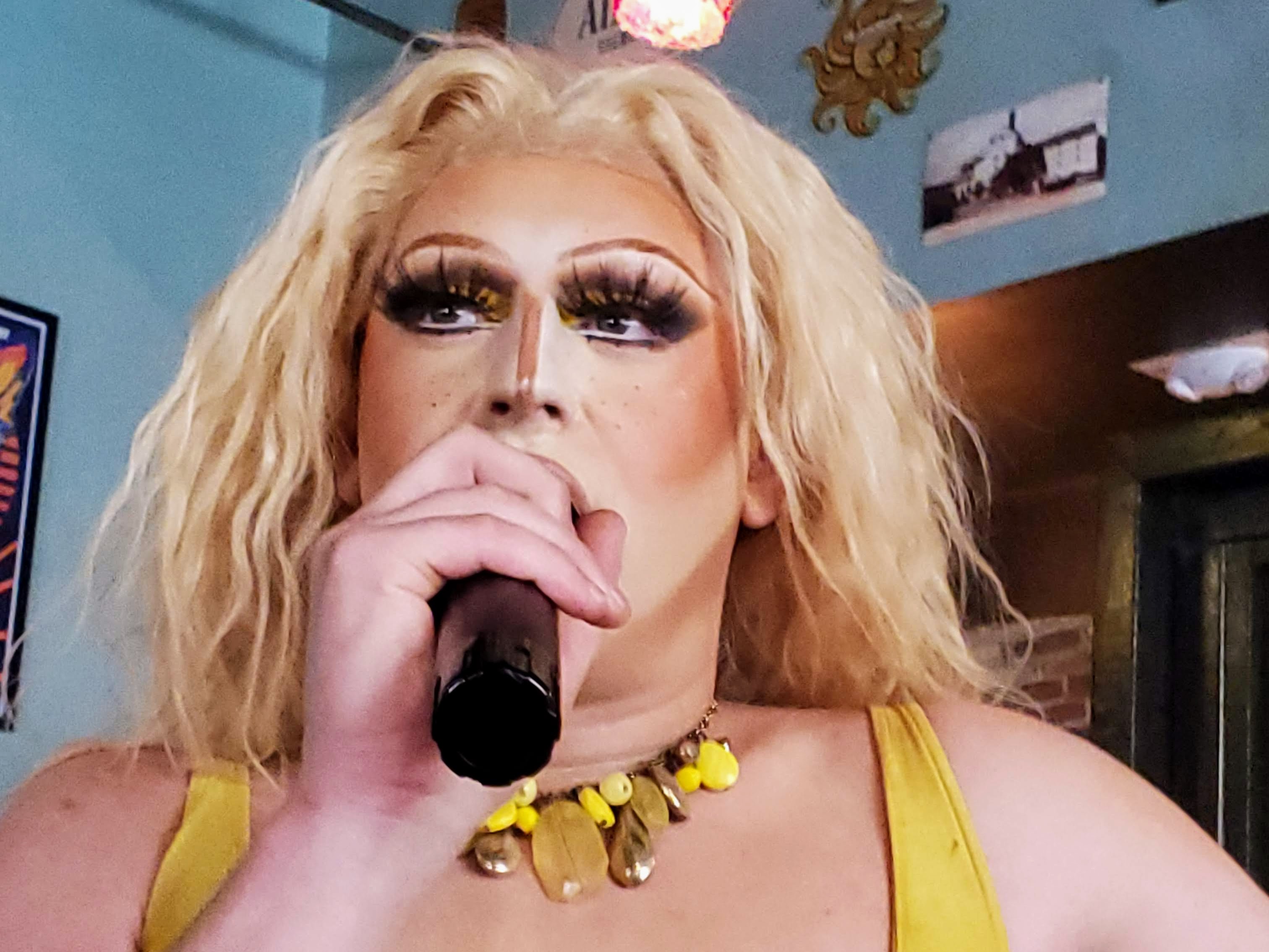 Closeup of a blonde drag queen